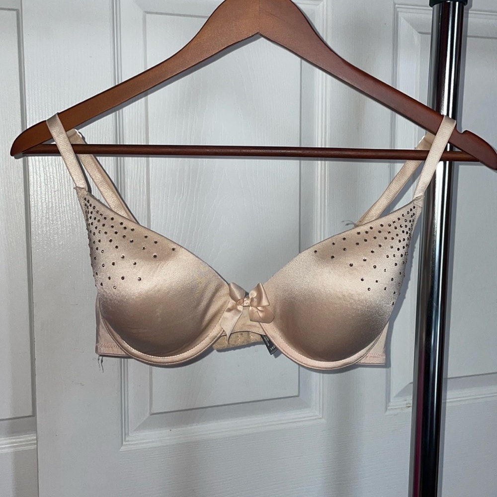 Victoria’s Secret Bra